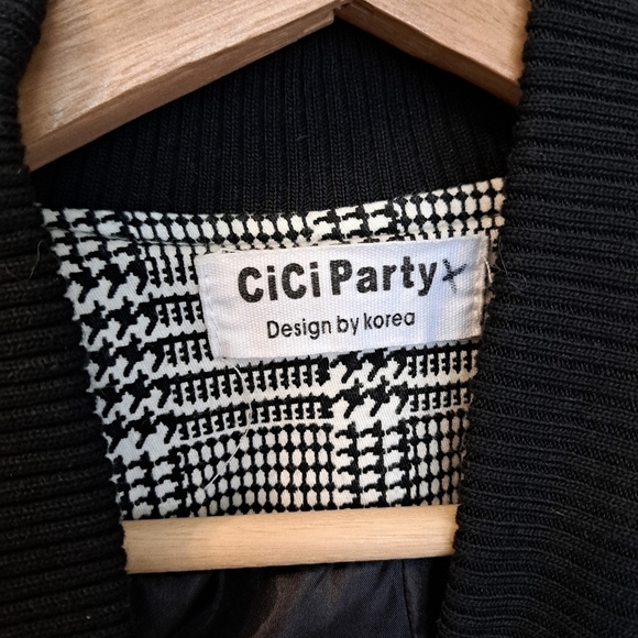 WOMEN'S Houndstooth Cici Party Extra Long Jacket  Size Small - Picture 7 of 8